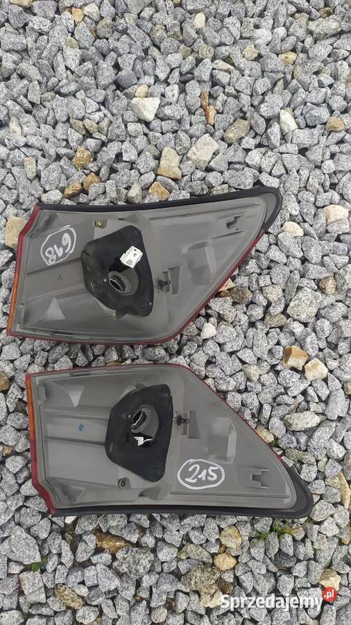 Lexus is 250 is250 lampa tył prawa lewa dolnośląskie Wrocław sprzedam