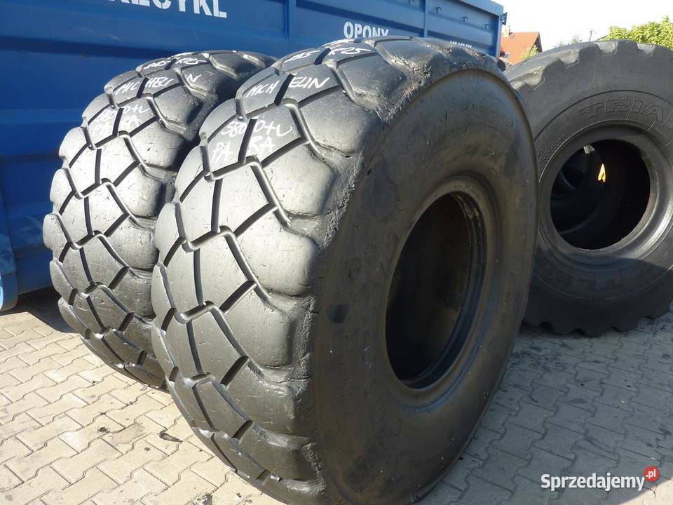 2x Opona używana przemysłowa 235R25 MICHELIN Motoryzacja Zaścianki sprzedam