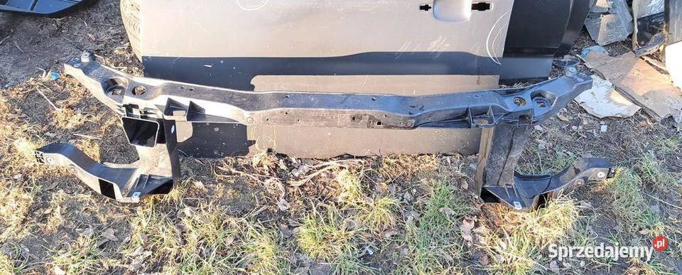 Pas przedni Mercedes W447 A4478801103