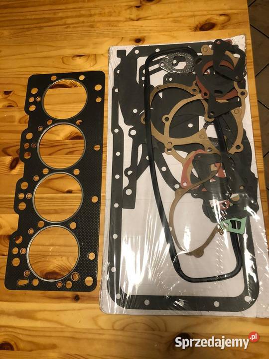 Xinchai c490 zestaw naprawczy tłoki tuleje Karsin sprzedam