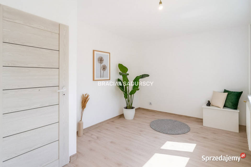 Mieszkanie 913m2 4 pokojowe Kraków