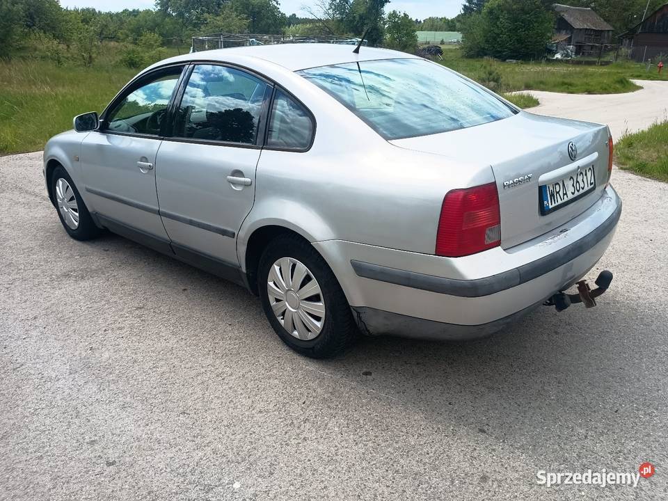 Volkswagen Passat 18 LPG 1998r 125