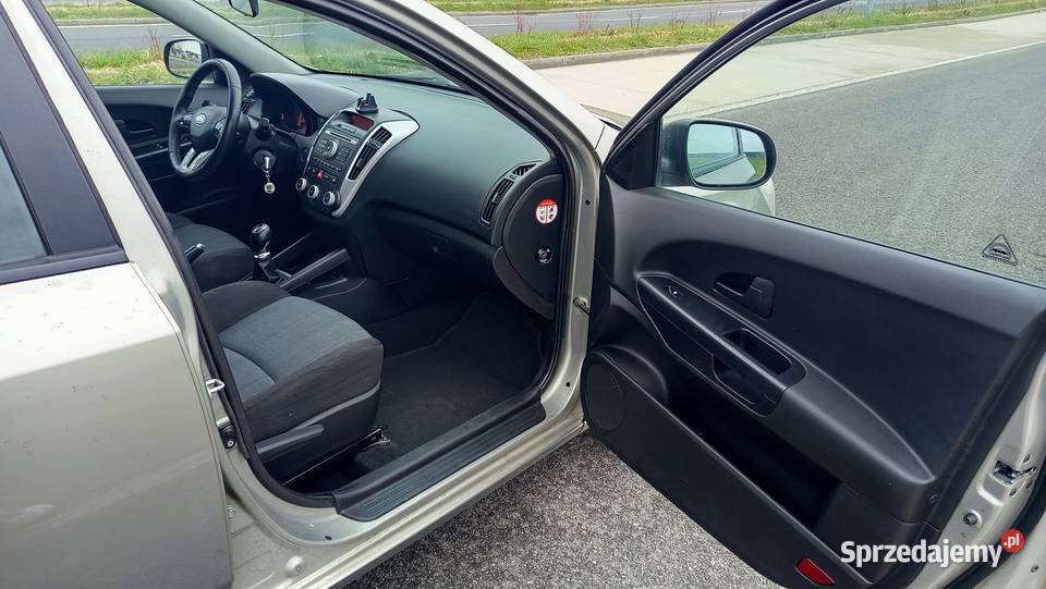 Kia Ceed I 14 SW lift 2010 Poznań serwisowany Cee'd SW wielkopolskie