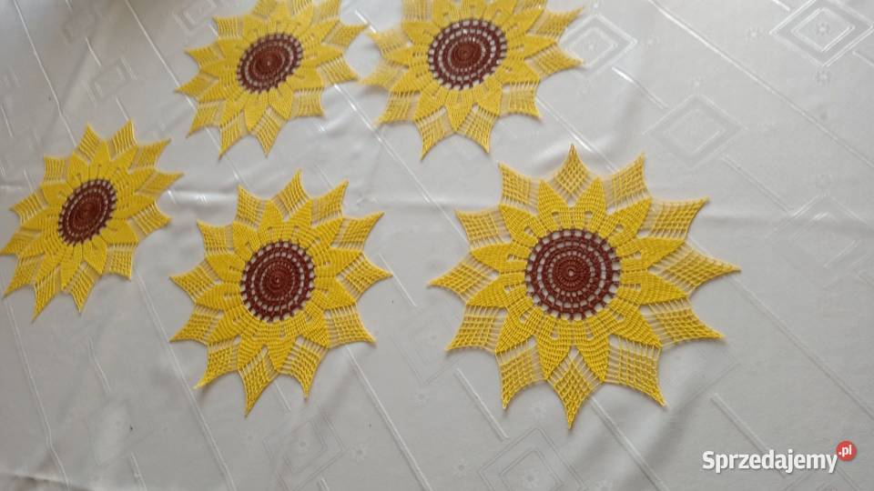 SERWETY SZYDEŁKOWE Ryczówek sprzedam