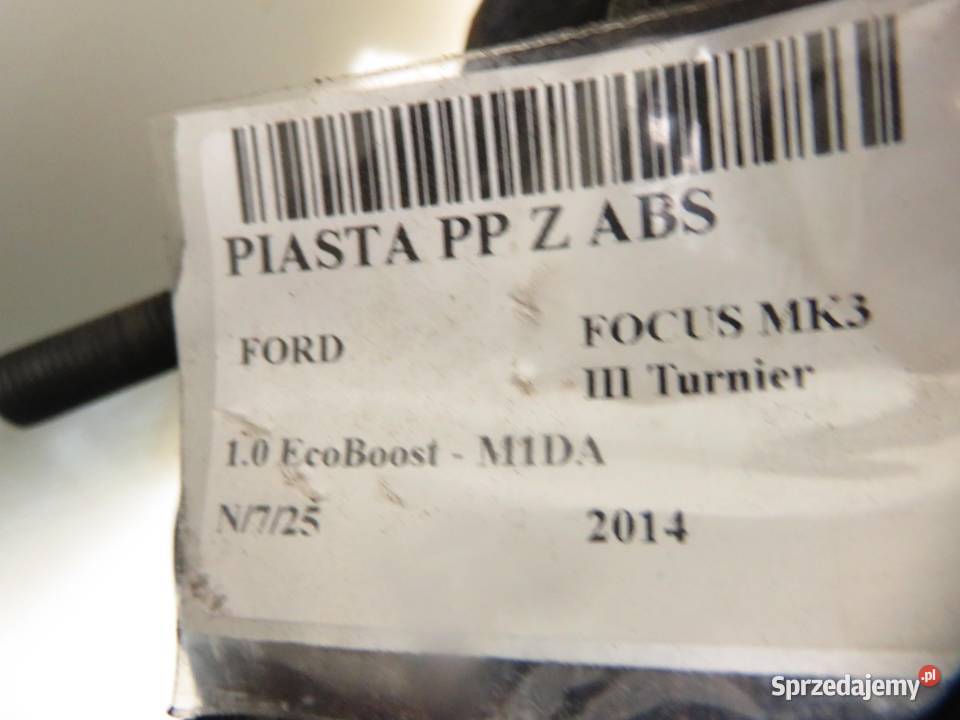 ZWROTNICA PIASTA PRZEDNIA PRAWA FORD FOCUS MK3 małopolskie sprzedam