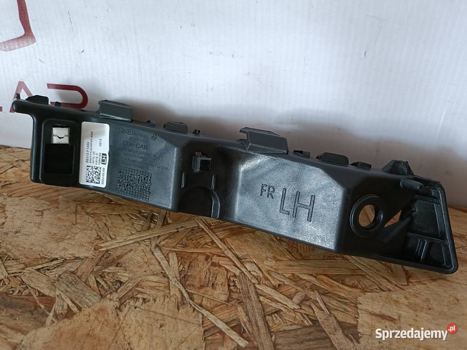 KIA SPORTAGE IV ŚLIZG MOCOWANIE ZDERZAKA LEWY wielkopolskie Pleszew