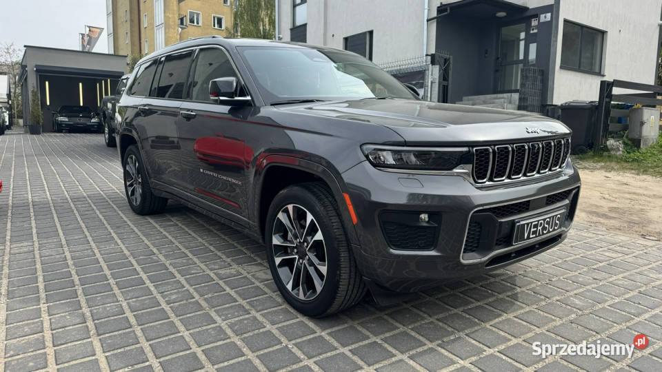 Jeep Grand Cherokee Overland36 Gdynia