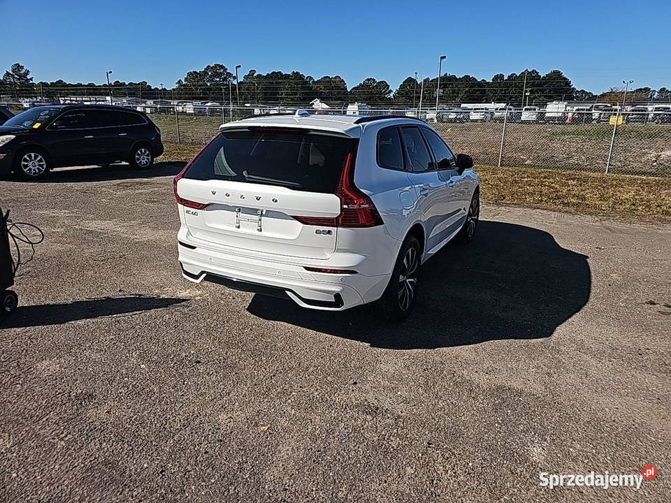 Volvo XC60 2025 Grotniki