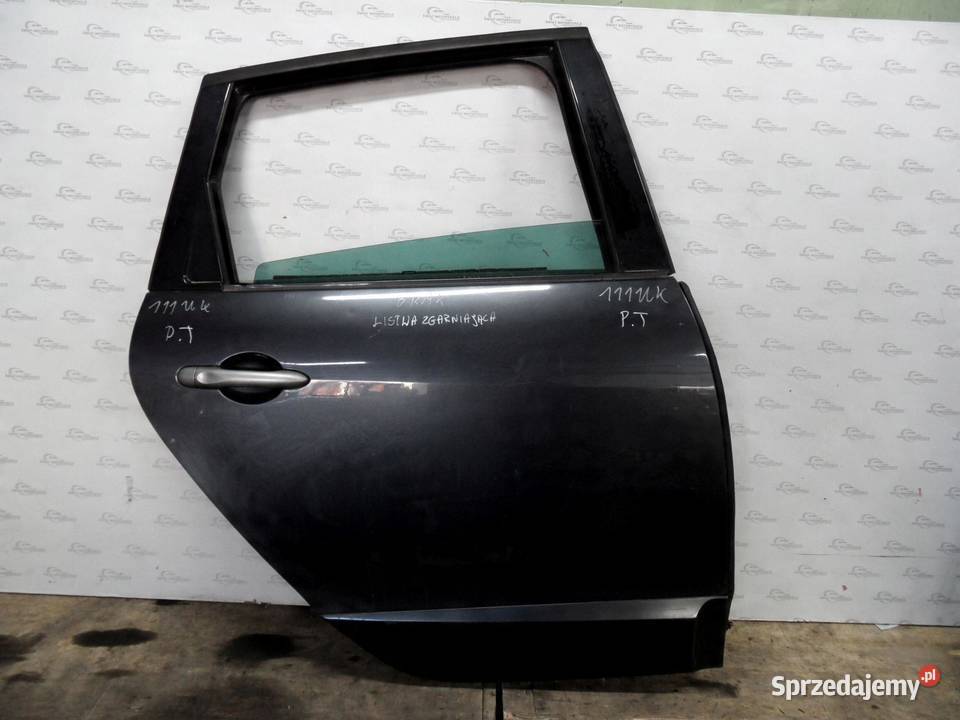 RENAULT SCENIC III 10r drzwi prawy tył Drzwi sprzedam