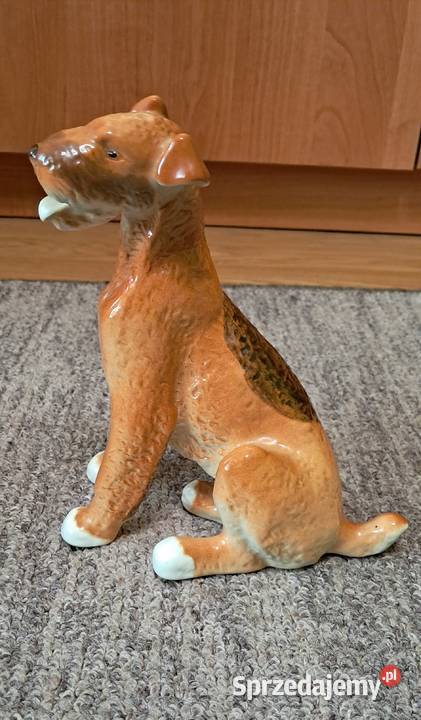 Figurka Porcelana Pies Terier Łomonosow USSR Suwałki