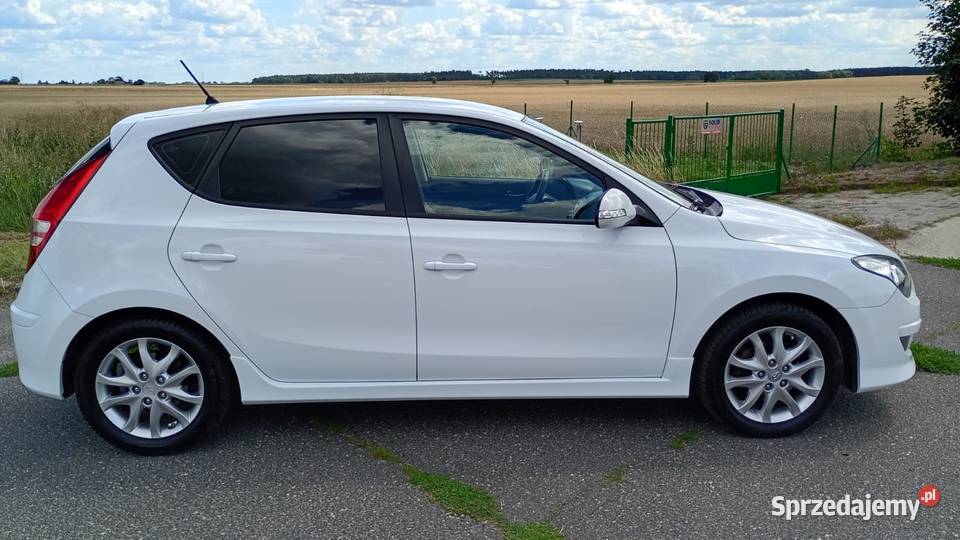 PEREŁKA HYUNDAI i30 ZADBANY Samochody osobowe sprzedam