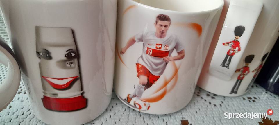 Kubki porcelanowe różneRobert Lewandowski i inne mazowieckie Warszawa