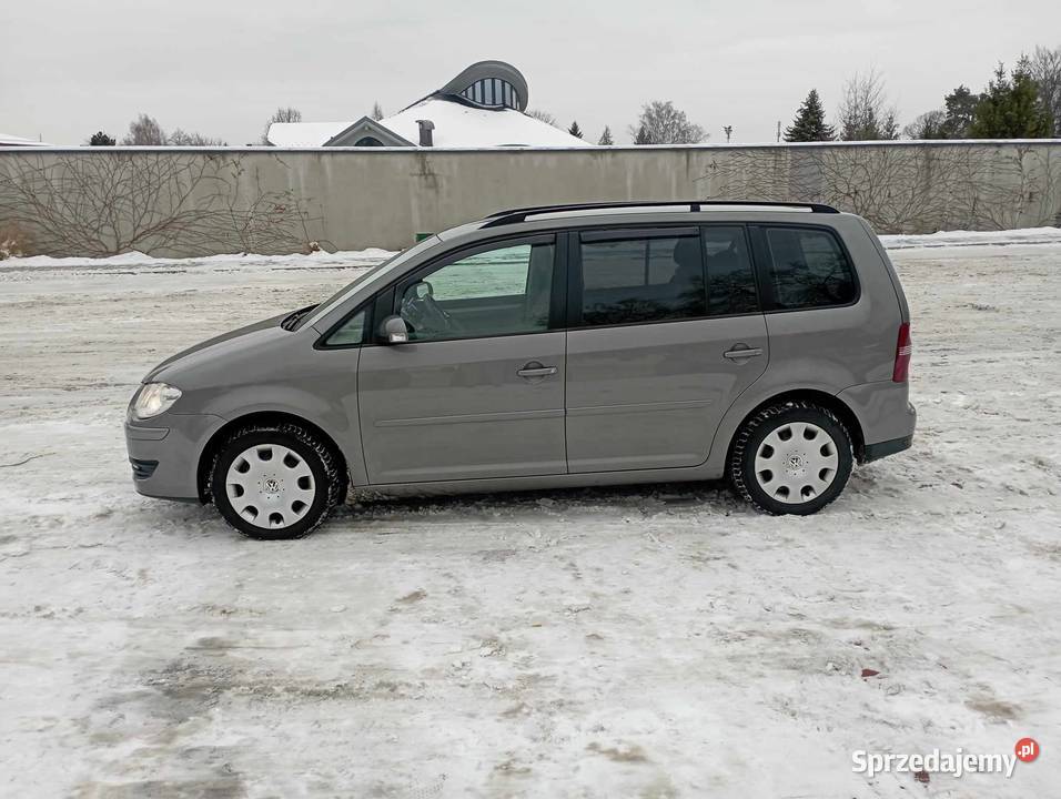 Volkswagen Touran 19TDI 105 Zadbany Hak 1900cm3 Izdebnik