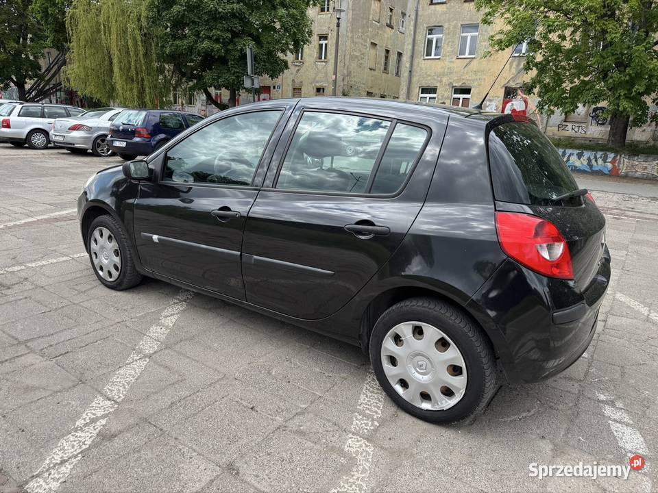 Renault Clio 12 benzyna 5 drzwi klima nieuszkodzony Łódź sprzedam