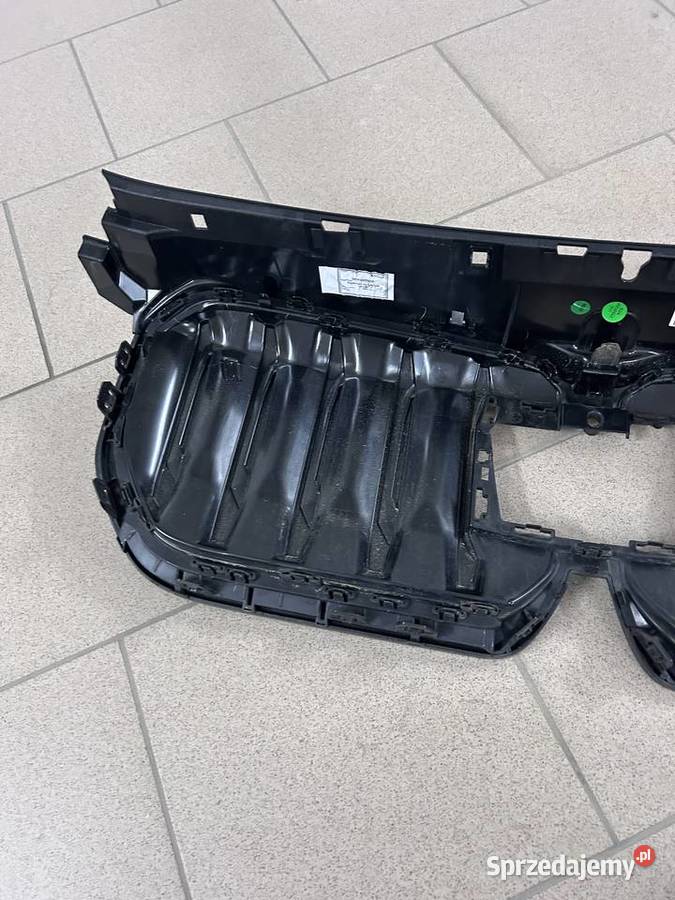 Grill bmw x1 ix1 5a0bb86
