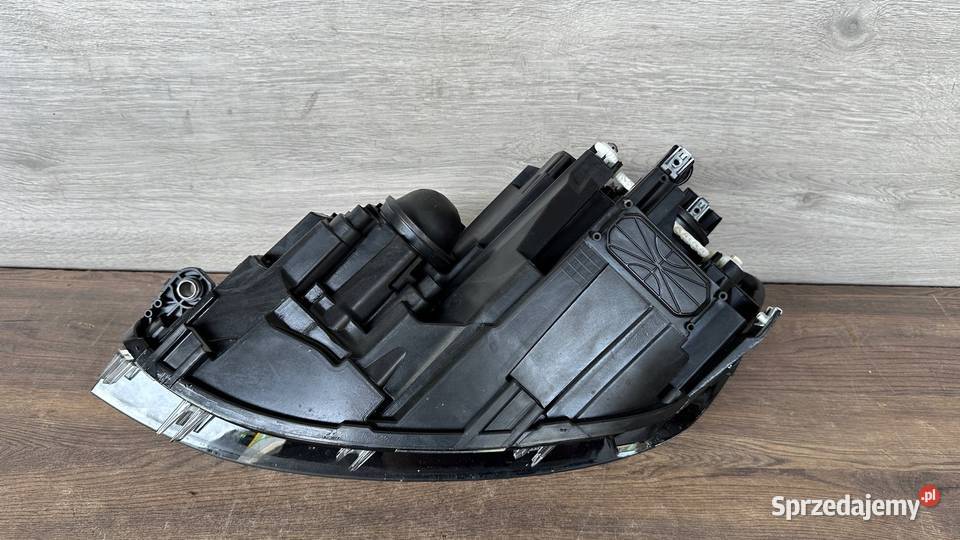 VW GOLF VII LIFT LAMPA PRZEDNIA PRAWA EUROPA Lampy przednie Gorzów Wielkopolski sprzedam