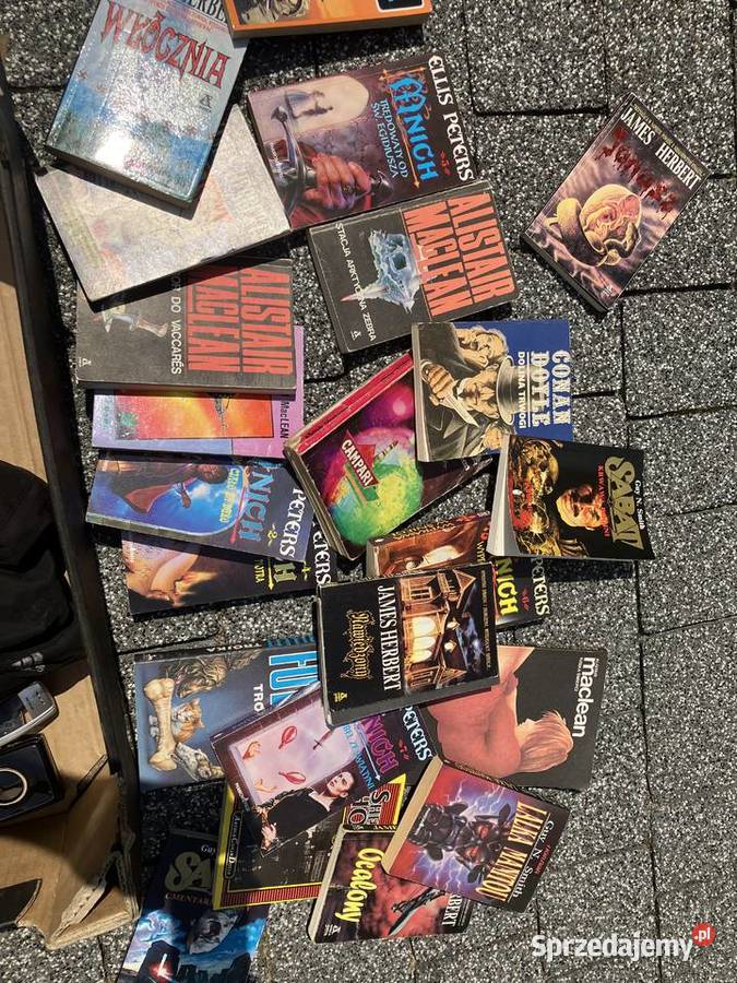 Wyprzedaż Garażowa Zabawki Karty Autka Książki