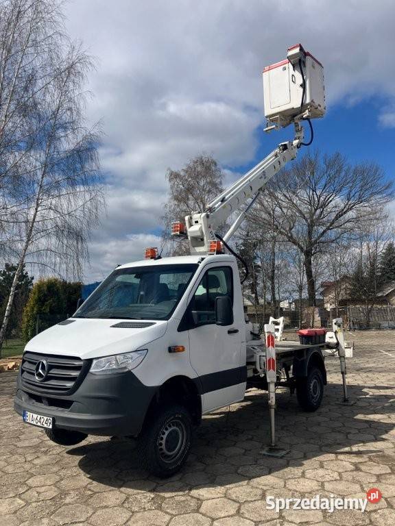 Podnośnik koszowy Bumar PTM16E27 Mercedes Motoryzacja Łyski sprzedam