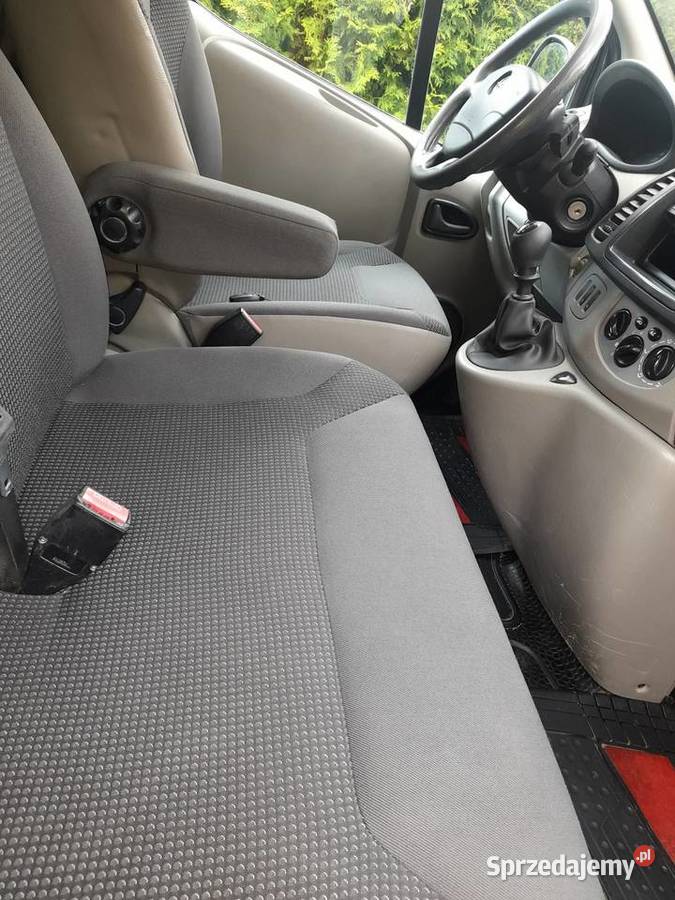 Opel vivaro long 9 osób Brzesko