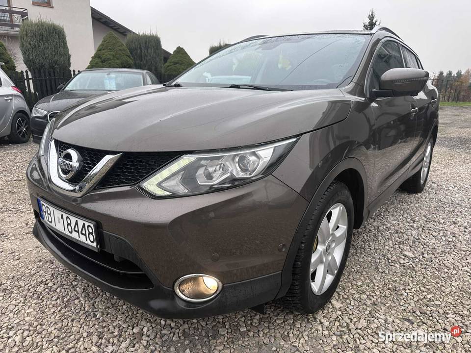 Nissan Qashqai 2015 Bogata Wersja Wyposażenia lakier metallic Ładna