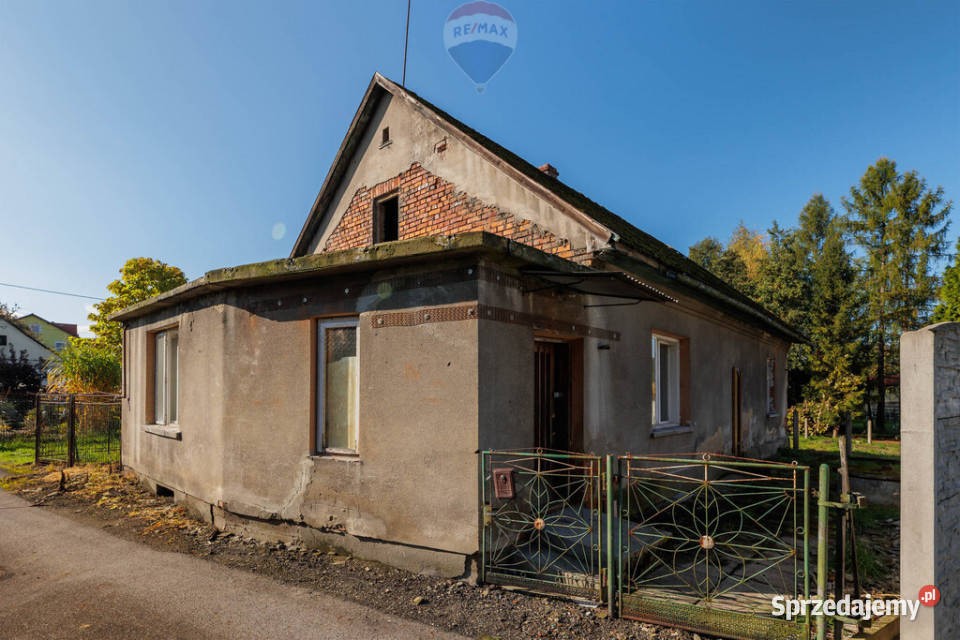 Dom z duszą do odrestarurowania Domy sprzedam