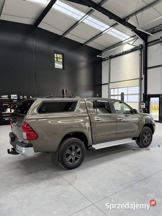 Zabudowa Toyota Hilux HARDTOP na pakę 2016 Szyby Pasłęk sprzedam
