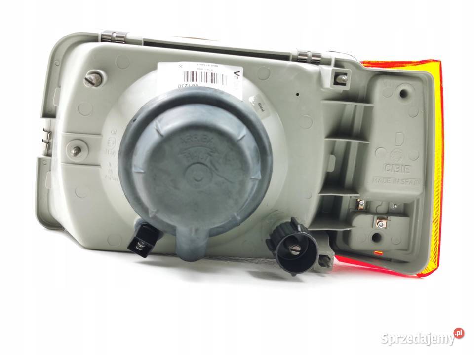 LAMPA PRAWY PRZÓD SEAT MARBELLA 19861998 VALEO osobowe Lampy przeciwmgielne sprzedam