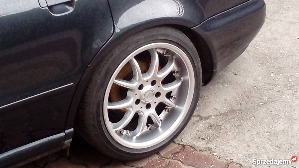 Audi A4 8 Turbo 190 koni German Style bezwypadkowy