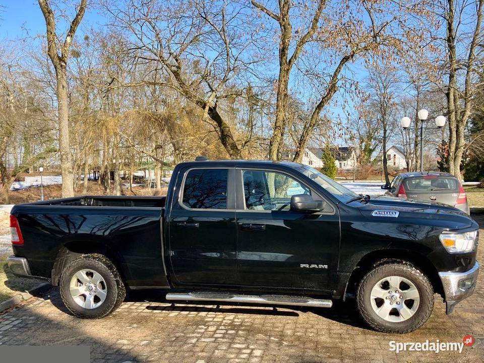 Dodge RAM 57 benzyna 390 4X4 2019r Faktura VAT automatyczna pomorskie
