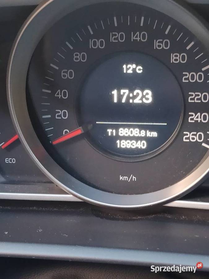 Sprzedam Volvo V40 D3 150 EKinetic