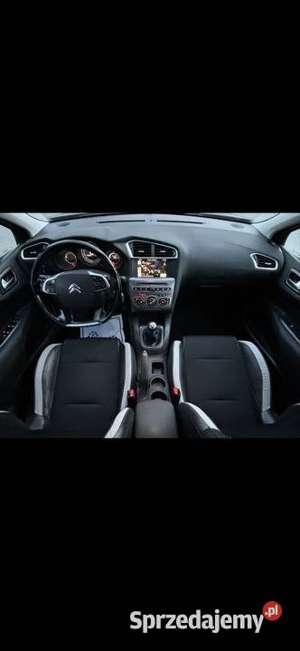 Model 2016 r LIFT LED Navi Masaże Tempomat centralny zamek sprzedam