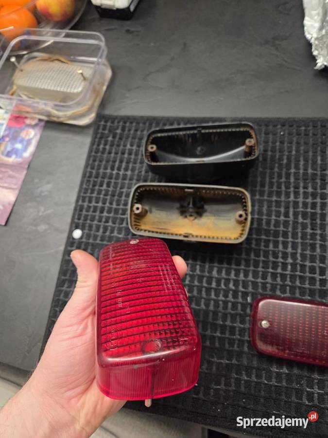 Mercedes w123 kombi lampa tylna zderzaka 123 826 Grudziądz sprzedam