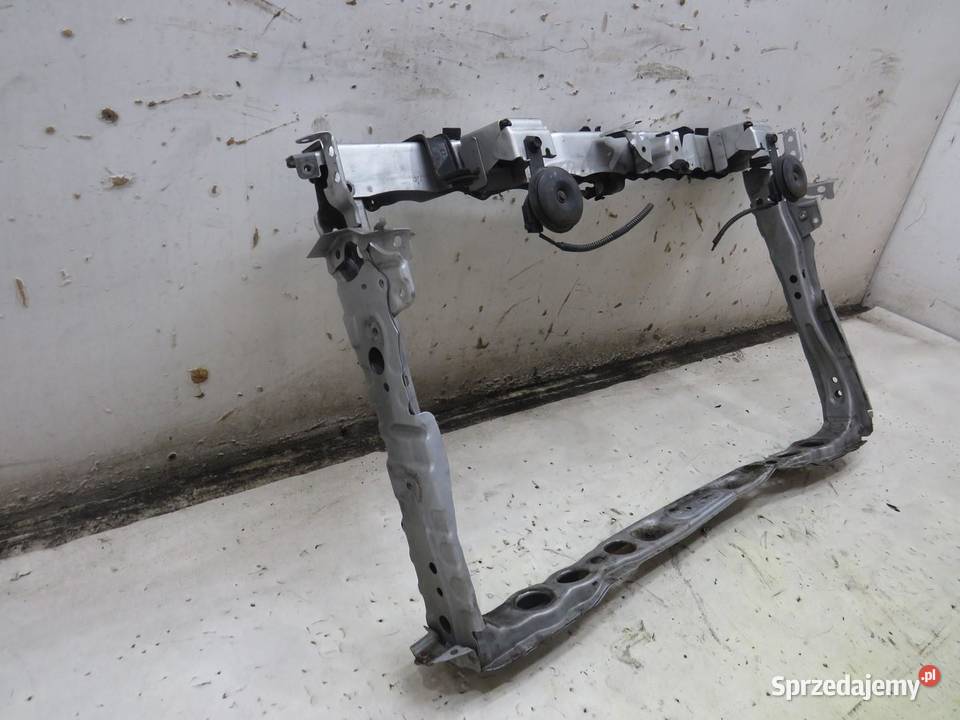 PAS PRZEDNI WZMOCNIENIE PRIUS III