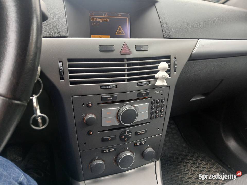 OPEL ASTRA III KOMBI 16GAZWjedzie w SCT Samochody osobowe małopolskie