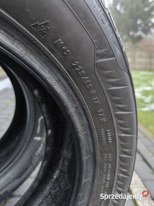 Opony zimowe Uniroyal 2255517 dwie sztuki Radomsko