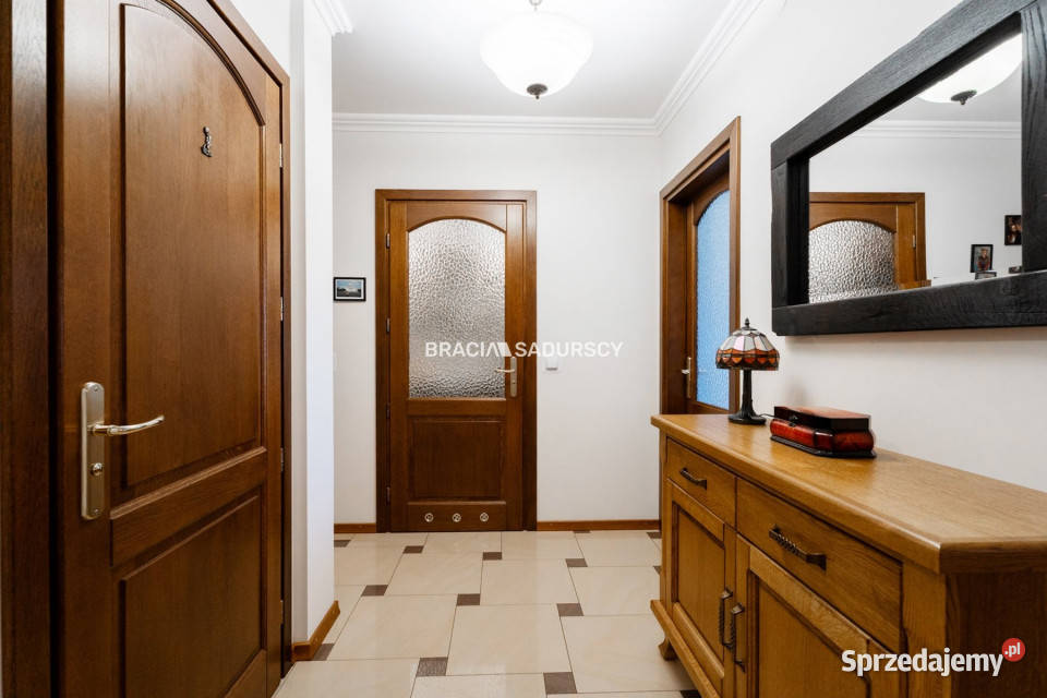 Mieszkanie Kraków 705m2 3 pokoje Sprzedaż