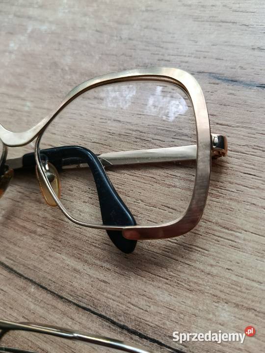Okulary trzy różne okulary oprawki w kolorze Choszczno