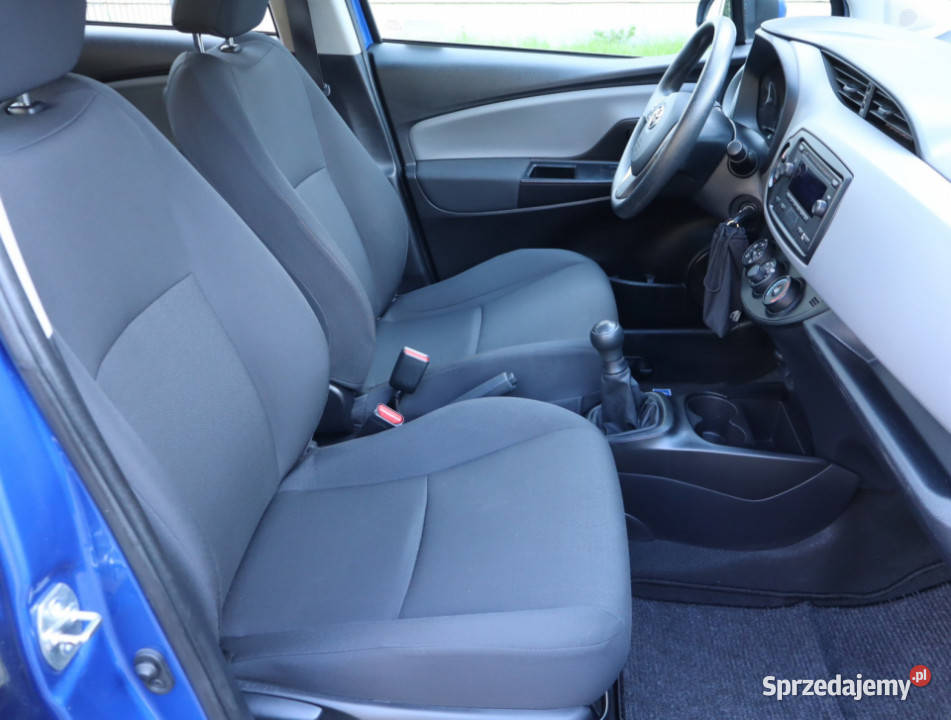 Toyota Yaris 10 VVTi wielofunkcyjna kierownica Piaseczno