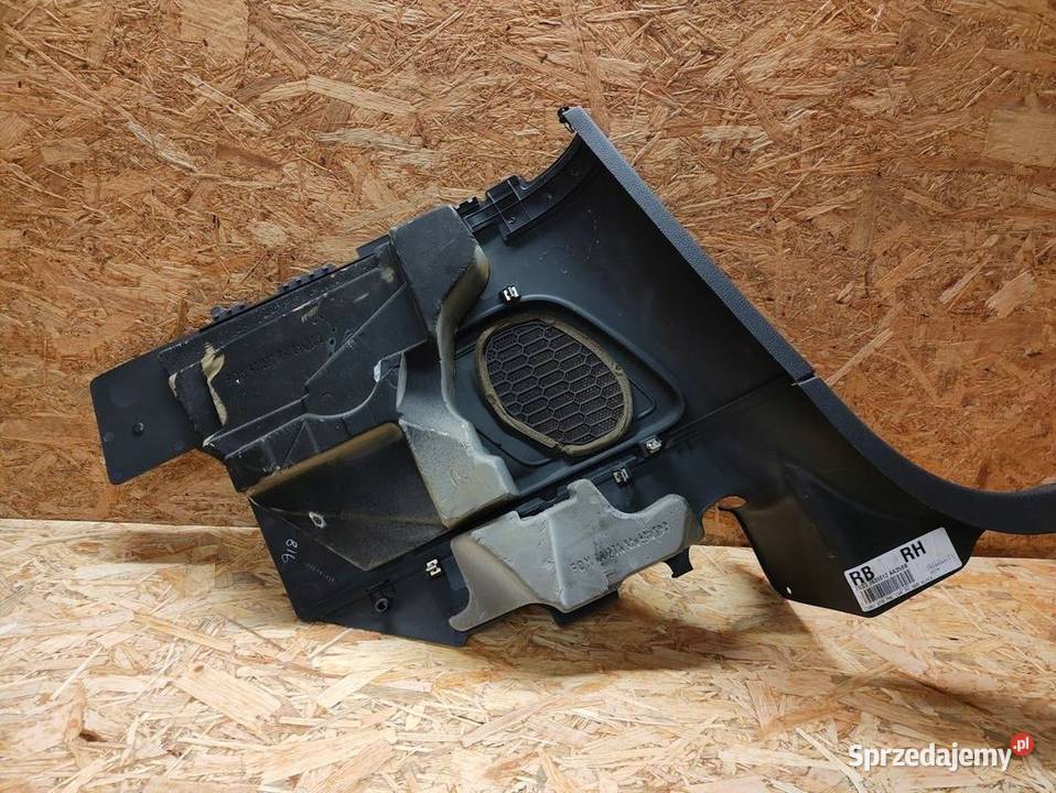Boczek Tapicerka Prawy Tył Ford Mustang V 0514 osobowe Pleszew