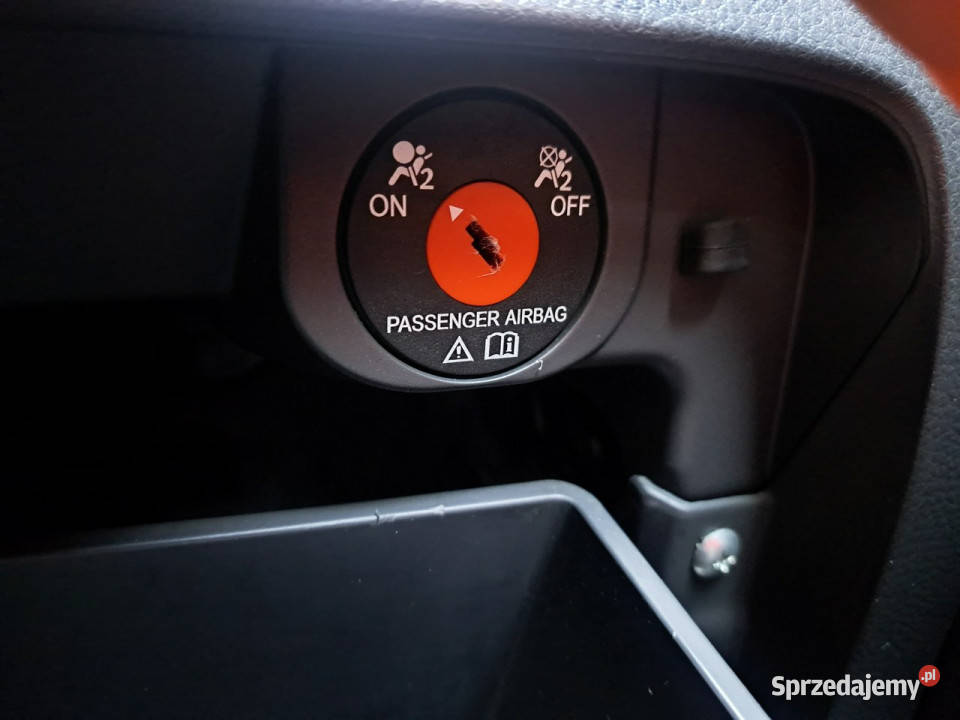 Suzuki Swift 13i Z NiEMiEC Ładny podgrzewane Olsztyn sprzedam