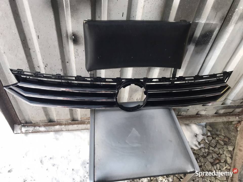 Passat B8 Grill atrapa z listwami chrom osobowe Rzeszów