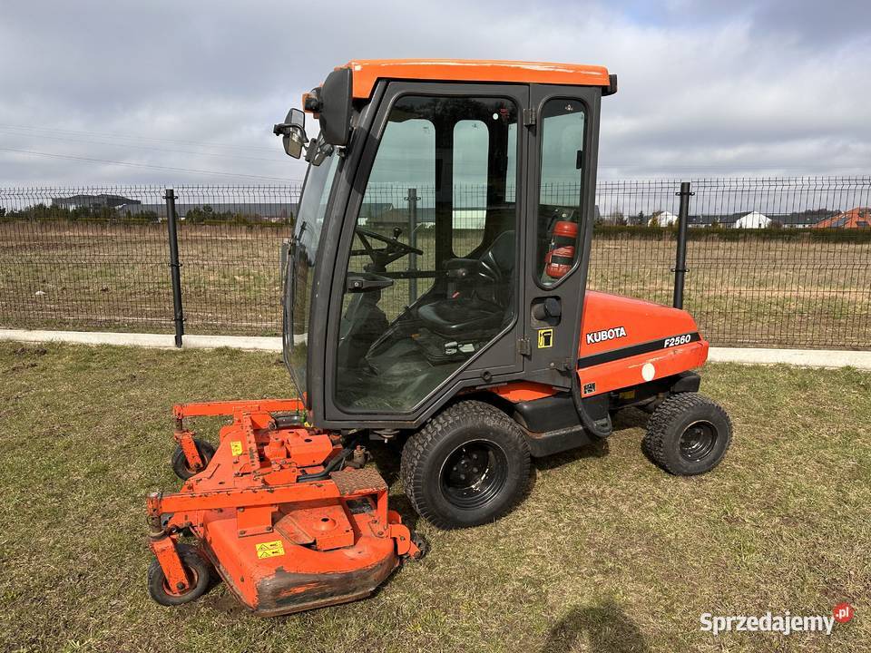 KUBOTA F2560 2002AGREGAT 160 PŁUG 140 KABINA pomorskie Gdańsk