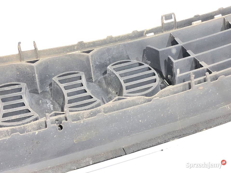 ATRAPA GRILL AUDI A3 8L 9606 8L0853651A osobowe