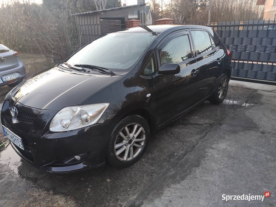 Toyota Auris I 13 bezproblemowa fura tankujesz Uwieliny sprzedam