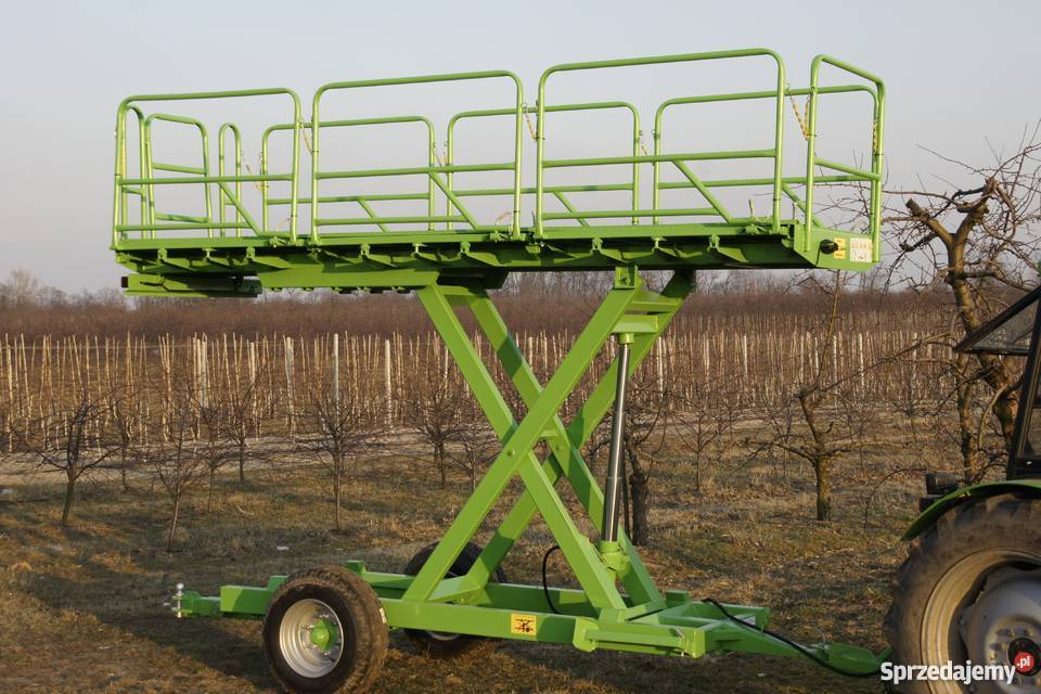 Platforma sadownicza do zrywania owoców unoszona Warka