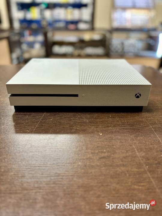 Konsola Xbox One S 1 TB biały pad sprzedam