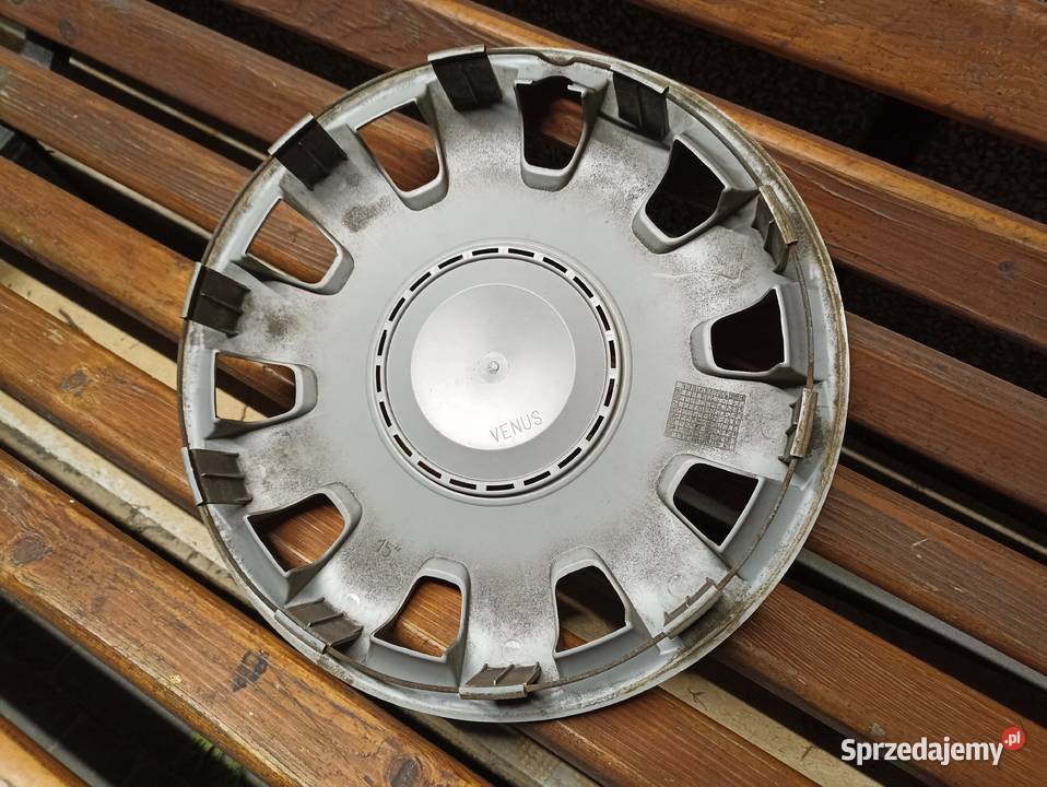 Kołpak samochodowy uniwersalny VENUS 15 małopolskie Kraków
