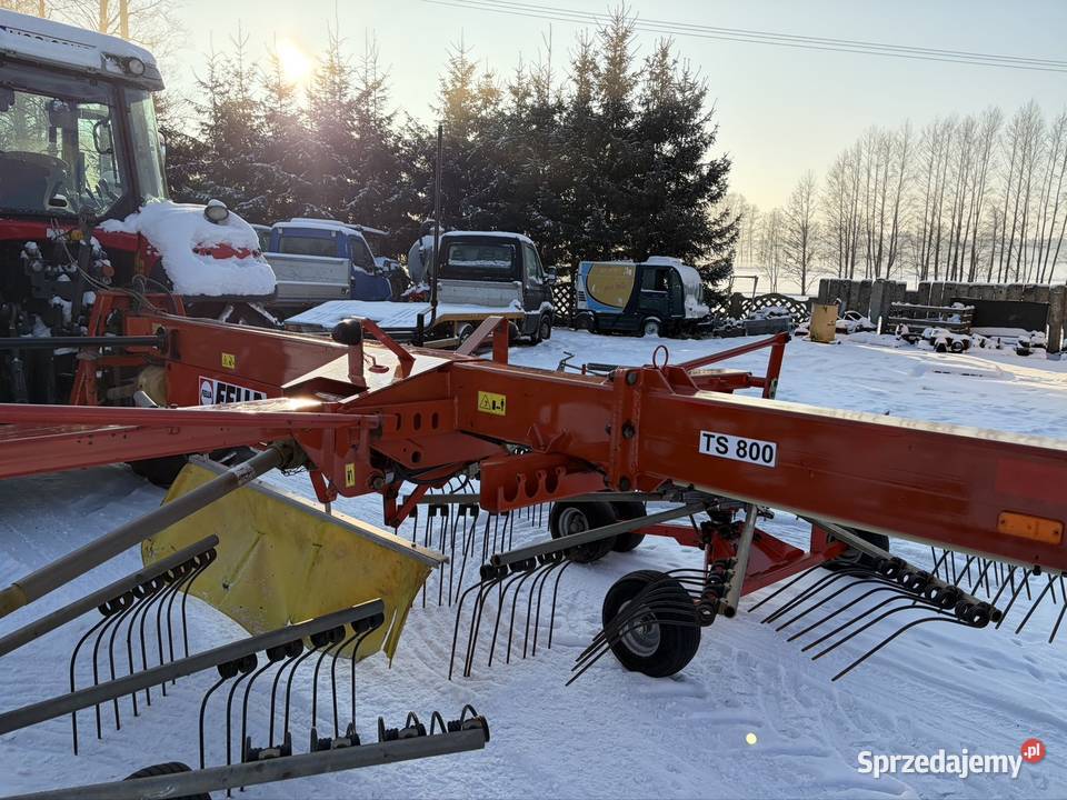 Zgrabiarka 2 karuzelowa Fella TS 800 8m Myszyniec