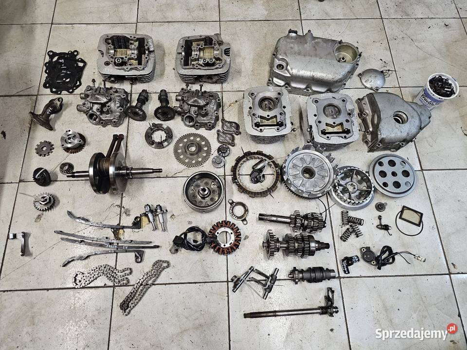 Suzuki VL 125 Intruder silnik części wał głowica Jelenia Góra