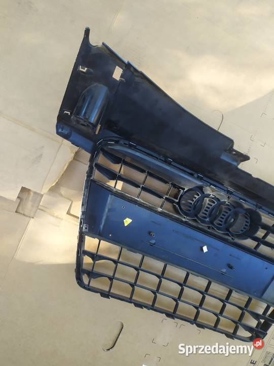 Audi tt 8j0 1014r lift atrapa grill przednia osobowe Deski rozdzielcze, konsole